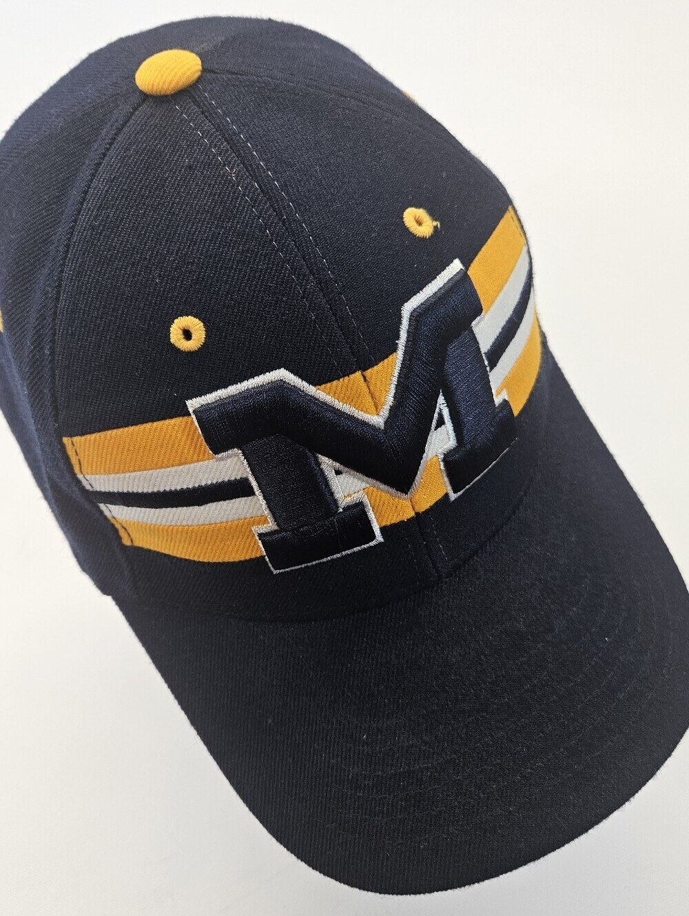 Top Of the World Michigan Wolverines Hat One Fit Baseball Hat Stripe Blue Yellow